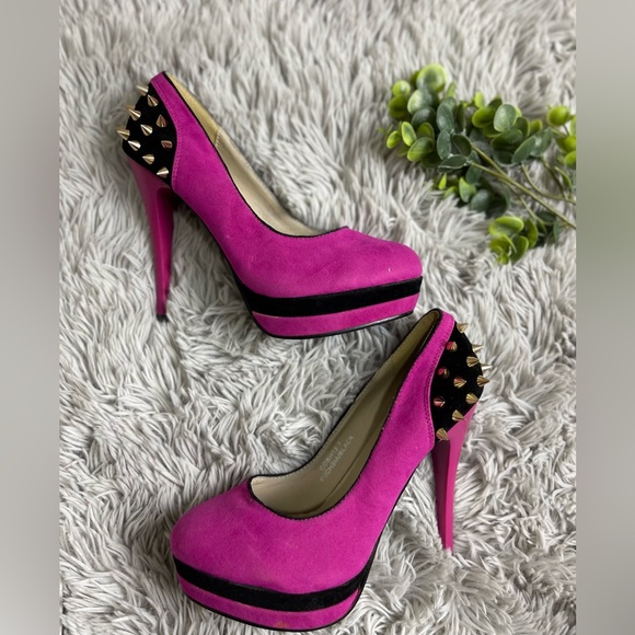 CR collection Barbiecore pink spiked heels size 7 - Picture 7 of 9